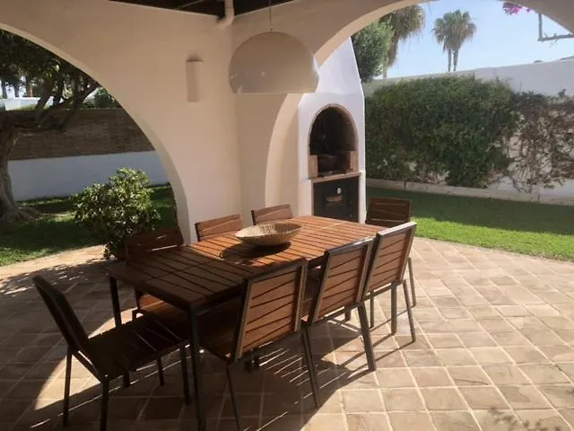Chalet Individual Con Jardin En Puerto Rey, Vera Villa Los Amarguillos